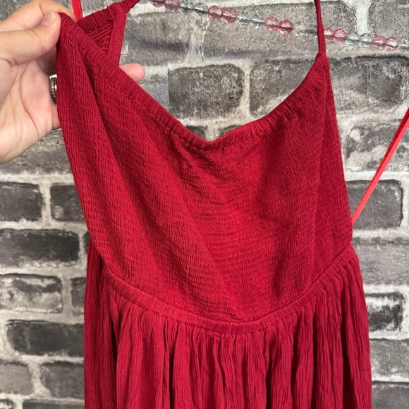 NWT Lulus maxi dress red halter neck strappy back - Picture 3 of 15
